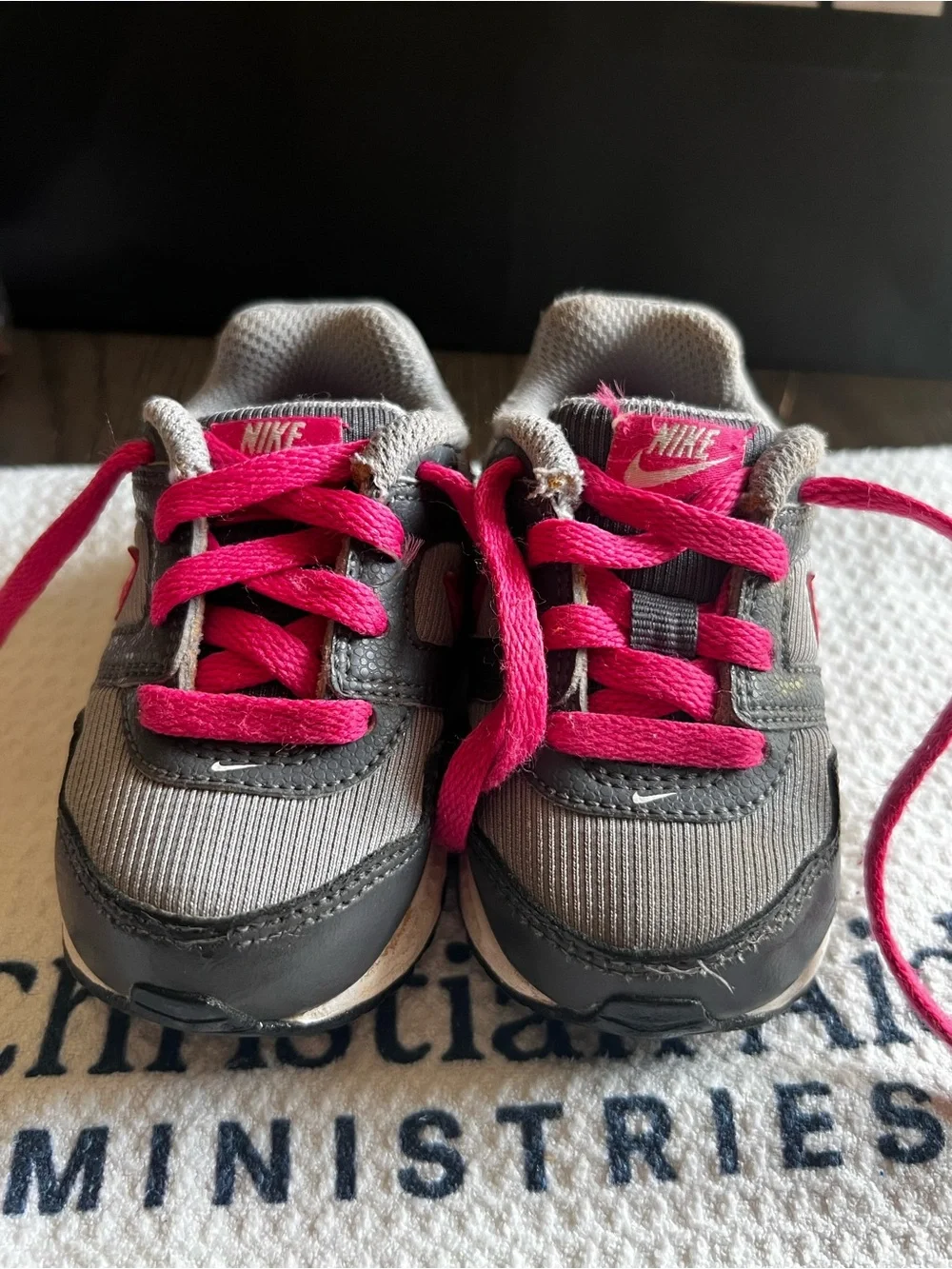 Nike Kids Gray Sneakers with Bright Pink Laces